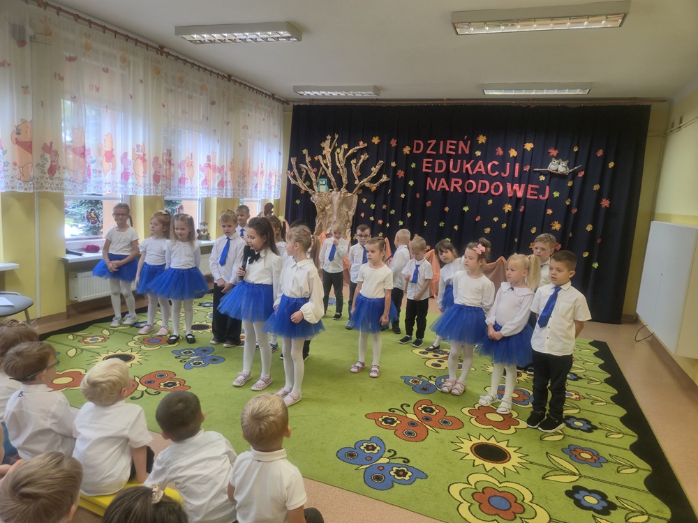 Obchody Dnia Edukacji Narodowej w przedszkolu w Tomaszowie